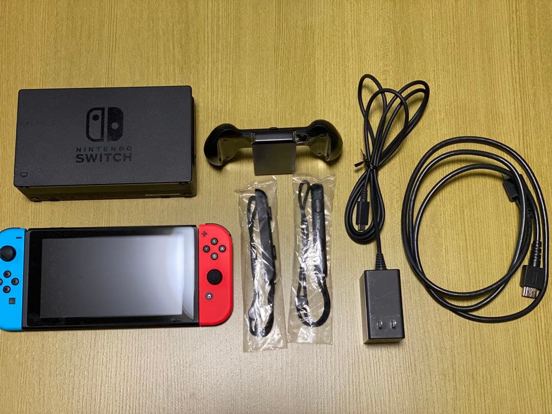 【ジャンク品】Nintendo Switch ネオンブルー/ネオンレッド本体