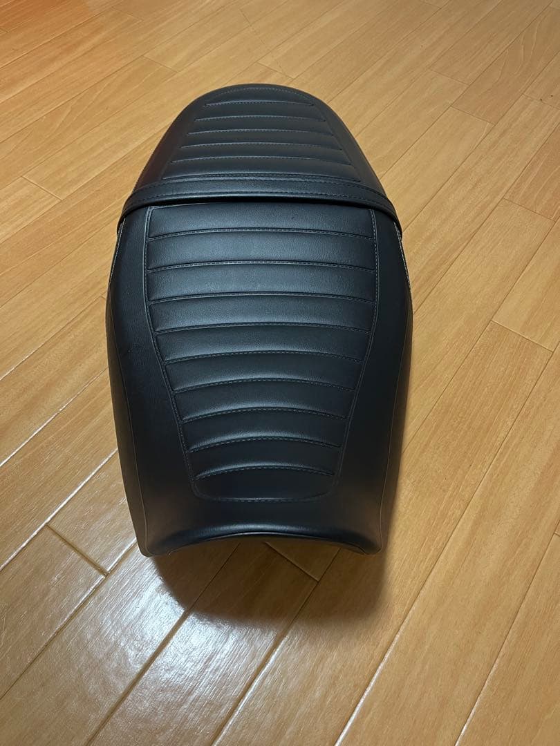 Z900RS 2024年式(8BL) 純正シート ブラック