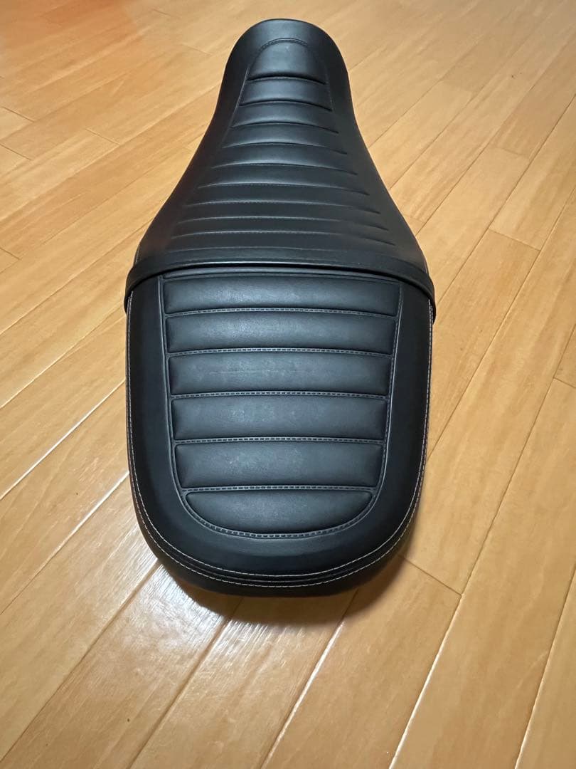 Z900RS 2024年式(8BL) 純正シート ブラック