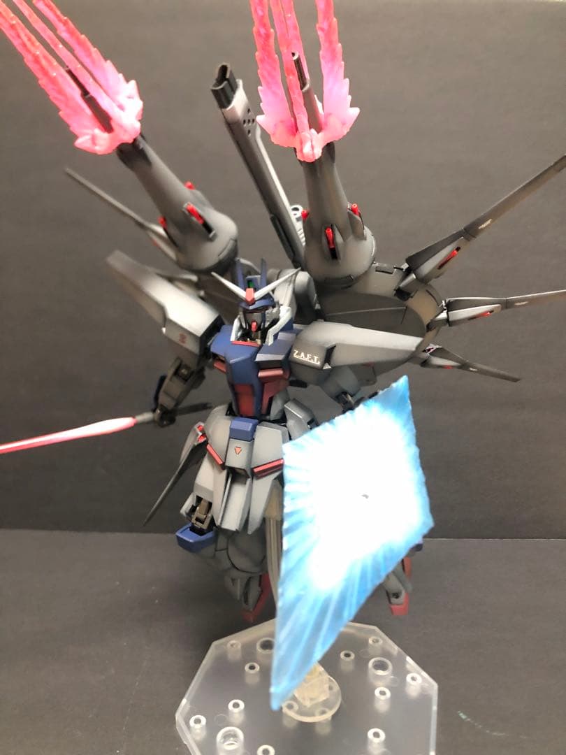 う*ん様 HGCE レジェンドガンダム　全塗装完成品　SEED バンダイ　ガンプ