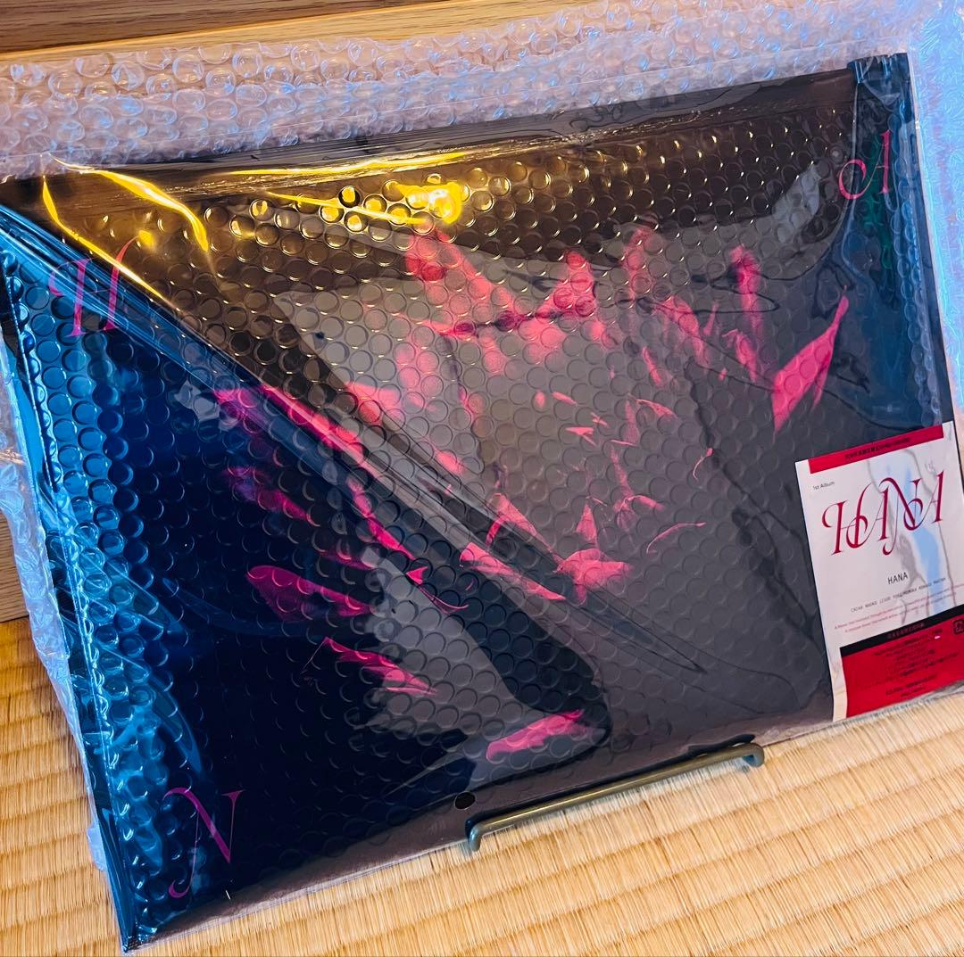 HANA 1st Album【完全生産限定盤】【先着購入特典】ポストカード付