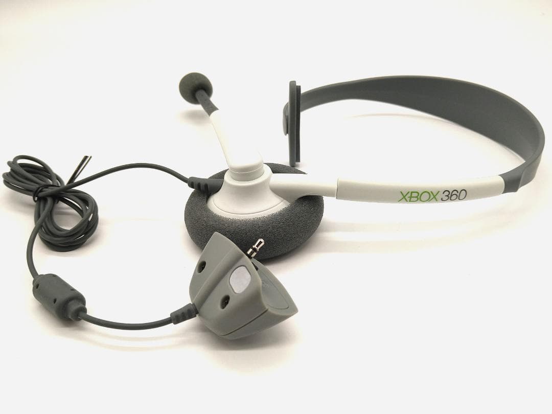 XBOX 360 CONSOLE コントローラー２台・インカム１台　ジャンク品