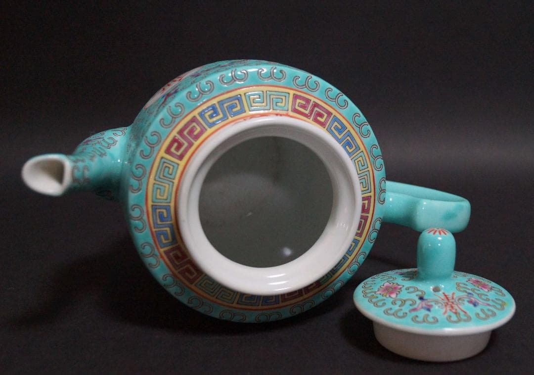 故宮の春 景德鎮 粉彩色絵『蓮唐草紋萬壽無疆』急須 茶壷 茶器★美品★