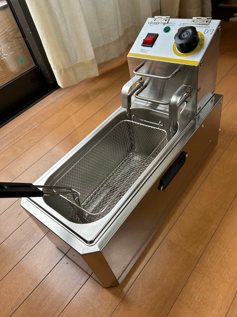 電気フライヤー ステンレス製 温度調整可能