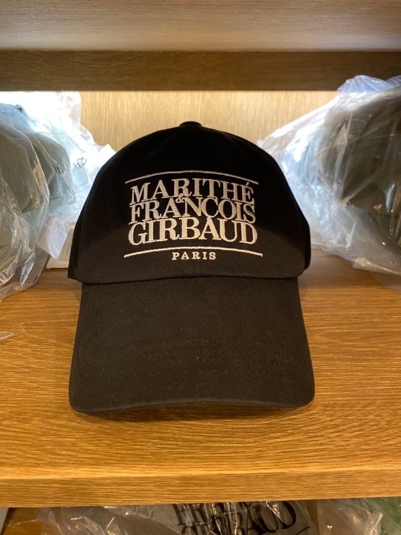 [週末値下］新品　マリテ　Tシャツ 黒 ＆ キャップ ユニセックス　店舗限定品
