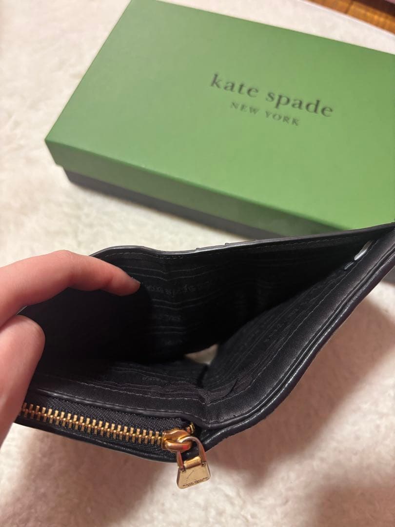 kate spade ブラック 二つ折り財布