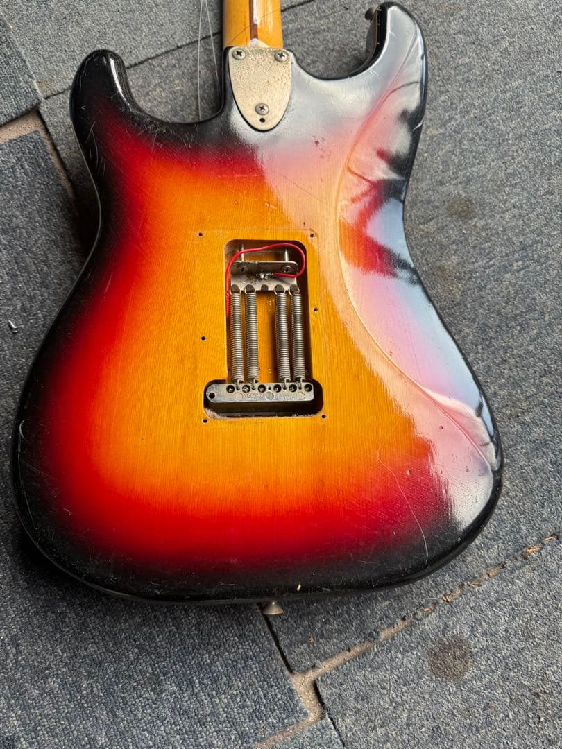 ギター FERNANDES
