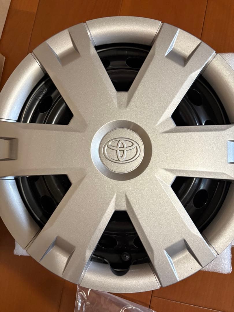 TOYOTAトヨタ　ピクシスバン　軽バン　ホイール12インチ　4つセット