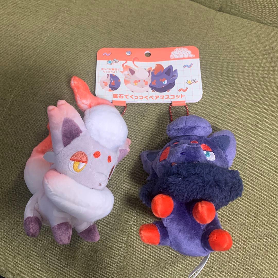 ポケモン にたものどうし ゾロア ヒスイゾロア　ポケモンセンター　ぬいぐるみ