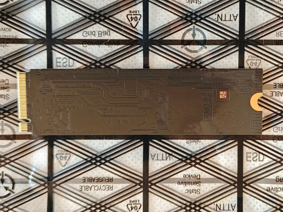 M*n様 M.2 Gen4 1TB SSD