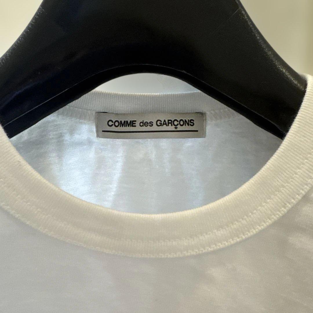 【新品】COMME des GARÇONS プリントTシャツ ホワイト/ピンク