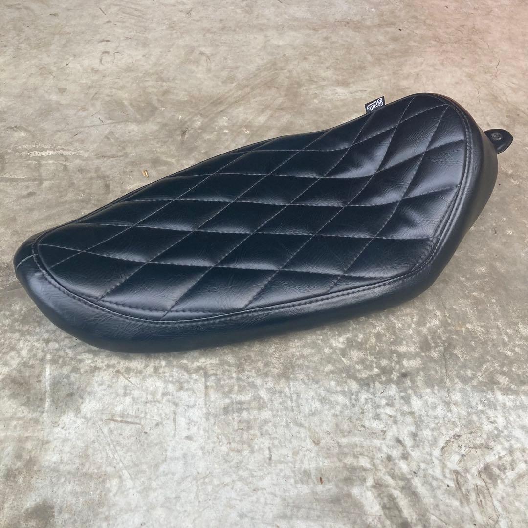 ブラットスタイル　XL スポーツスター　シングルシート