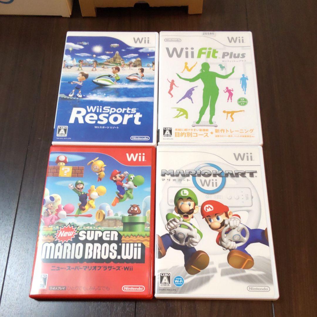 Nintendo Wii本体＋ソフト４本セット