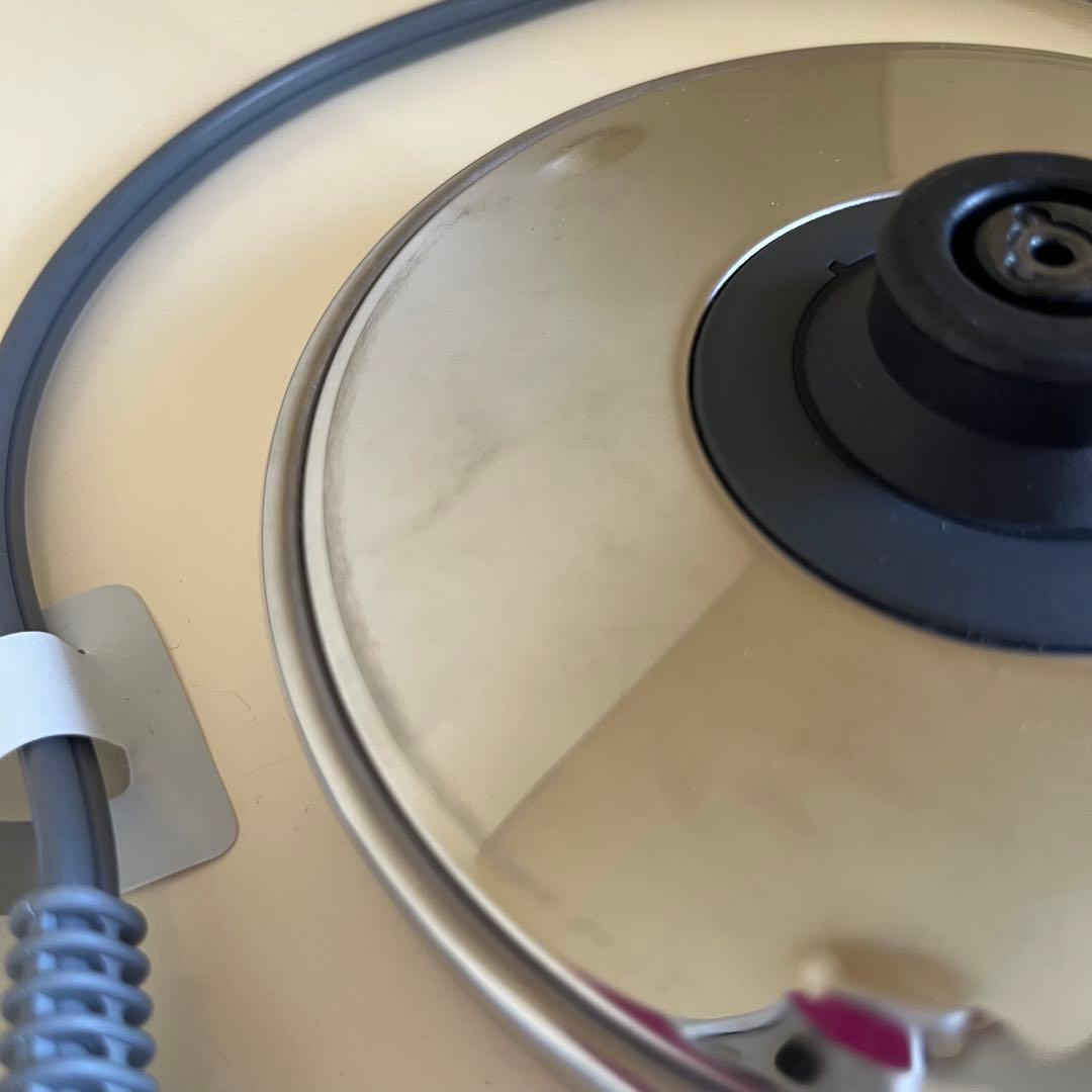 DeLonghi kMix デロンギ グリーン 電気ケトル 箱付き