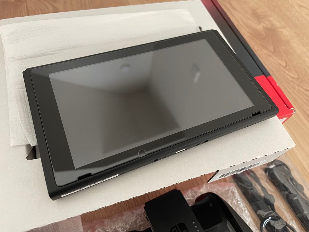 【美品】Nintendo Switch 本体 バッテリー強化モデル