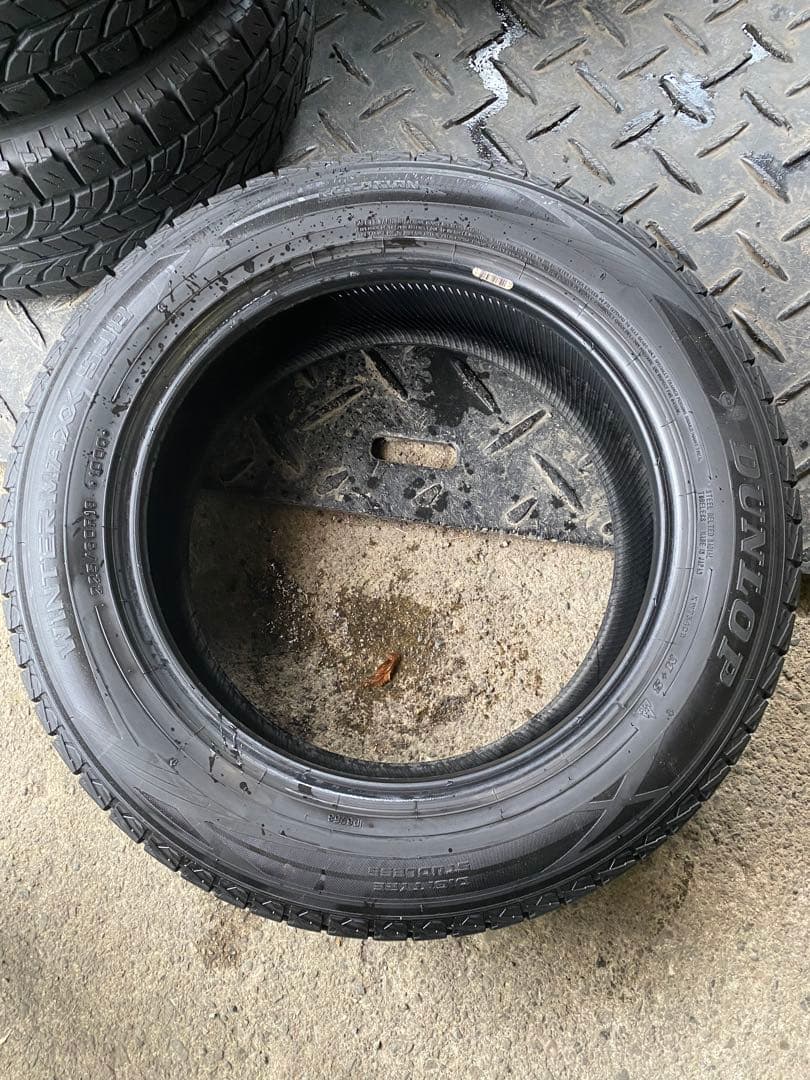 DUNLOP WINTERMAXX SJ8 225/60/18 4本セット送料込