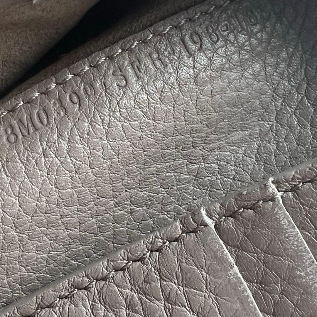 175 美品 FENDI フェンディ ピーカブー 2つ折り財布