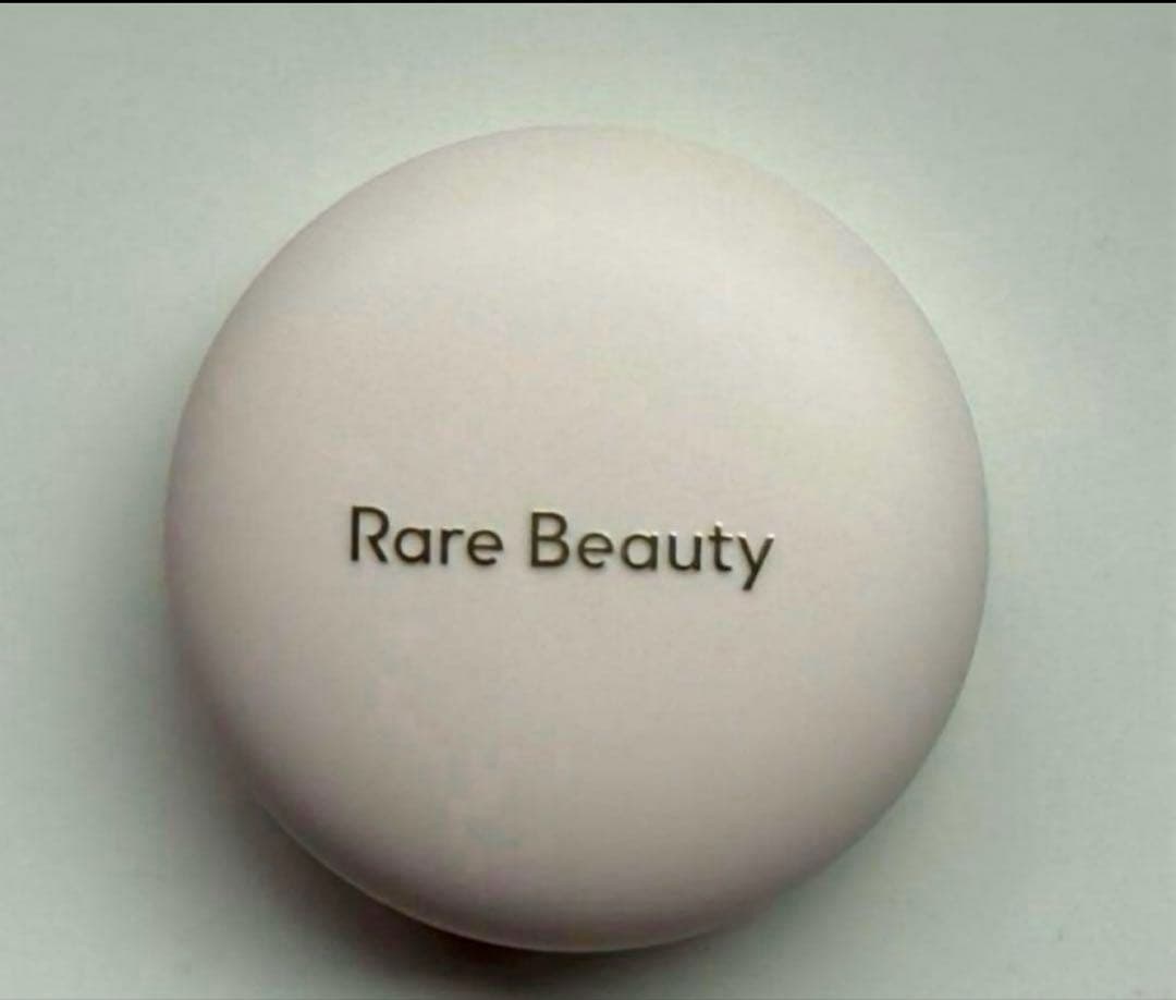 【新品未使用】Rare Beauty チークHappy