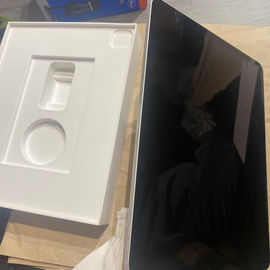 【ジャンク】iPad Pro 第4世代 512GB Wi-Fi シルバー
