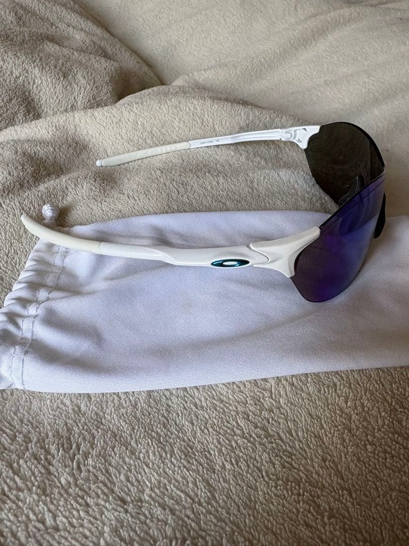Oakley EV Zero サングラス ホワイト