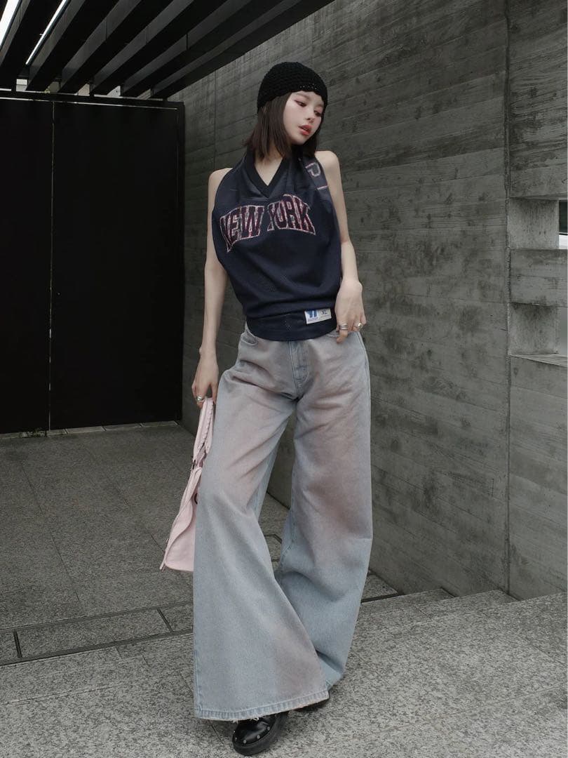 新品 ミッドライズ デニムパンツ ワイドデニム フレア アイスブルー
