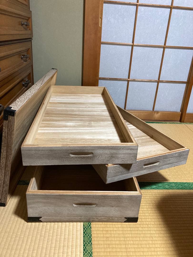 桐衣装ケース　３段　桐箱　衣装ケース 昭和レトロ