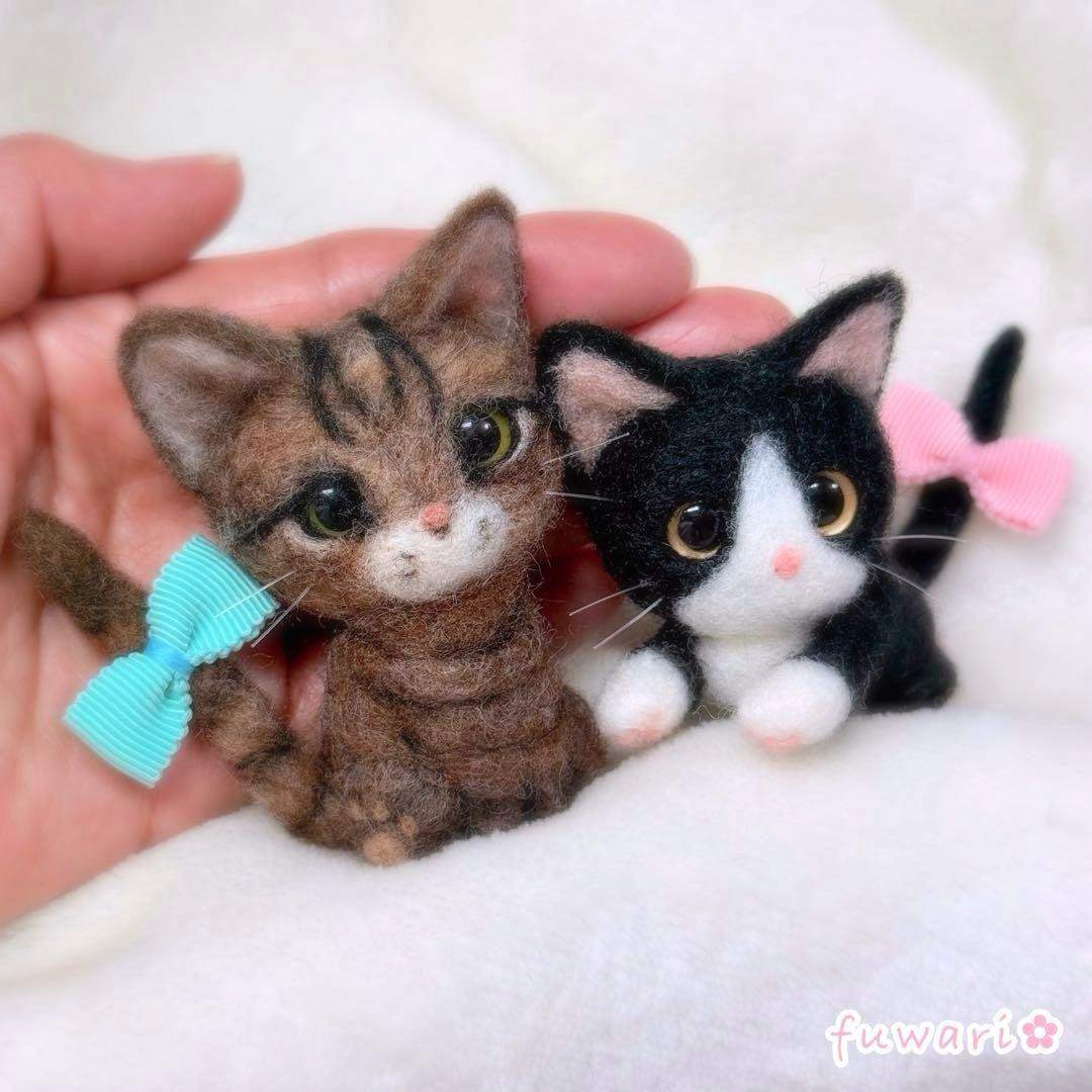 羊毛フェルト　猫　ちょこんと甘えんぼ　ハチワレ　おすまし　キジトラ　ハンドメイド