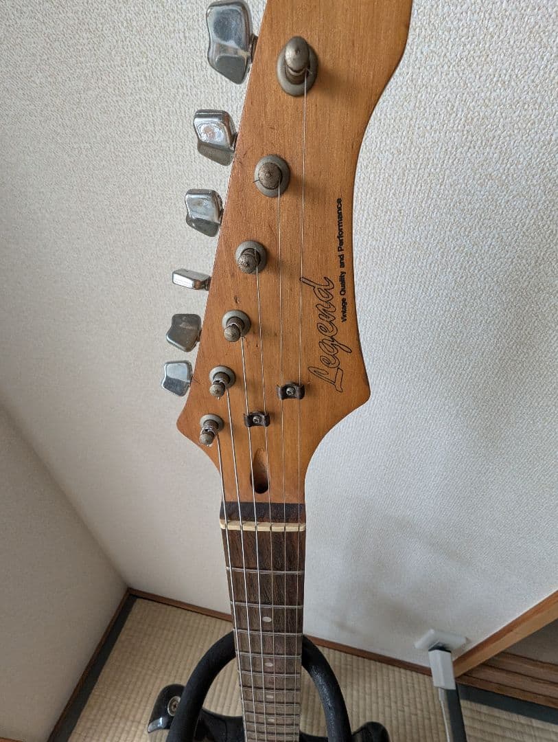 【珍品】　レジェンド　薄型ストラト