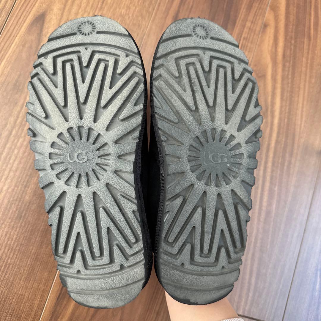 靴 UGG KENTON