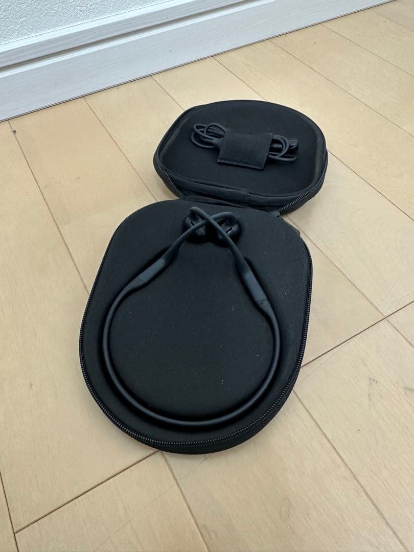 Shokz OpenRun Black USB type-c用充電アダプター付き