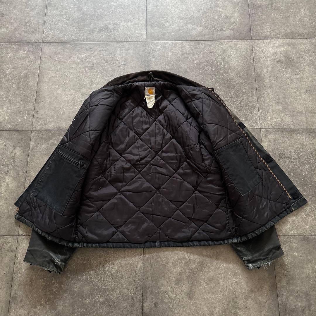 carhartt トラディショナルジャケット　ブラック　フェード　雰囲気