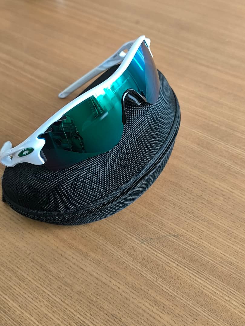 Oakley レーダーロックパス　緑　白