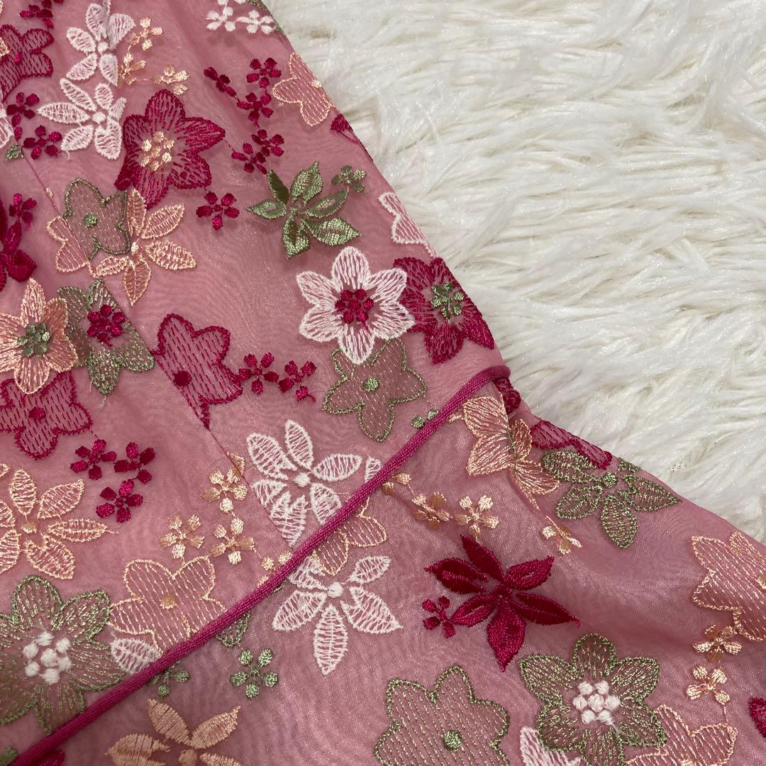 《美品》 TOCCA お花刺繍ワンピース ピンク 2 可愛い フレア お呼ばれ