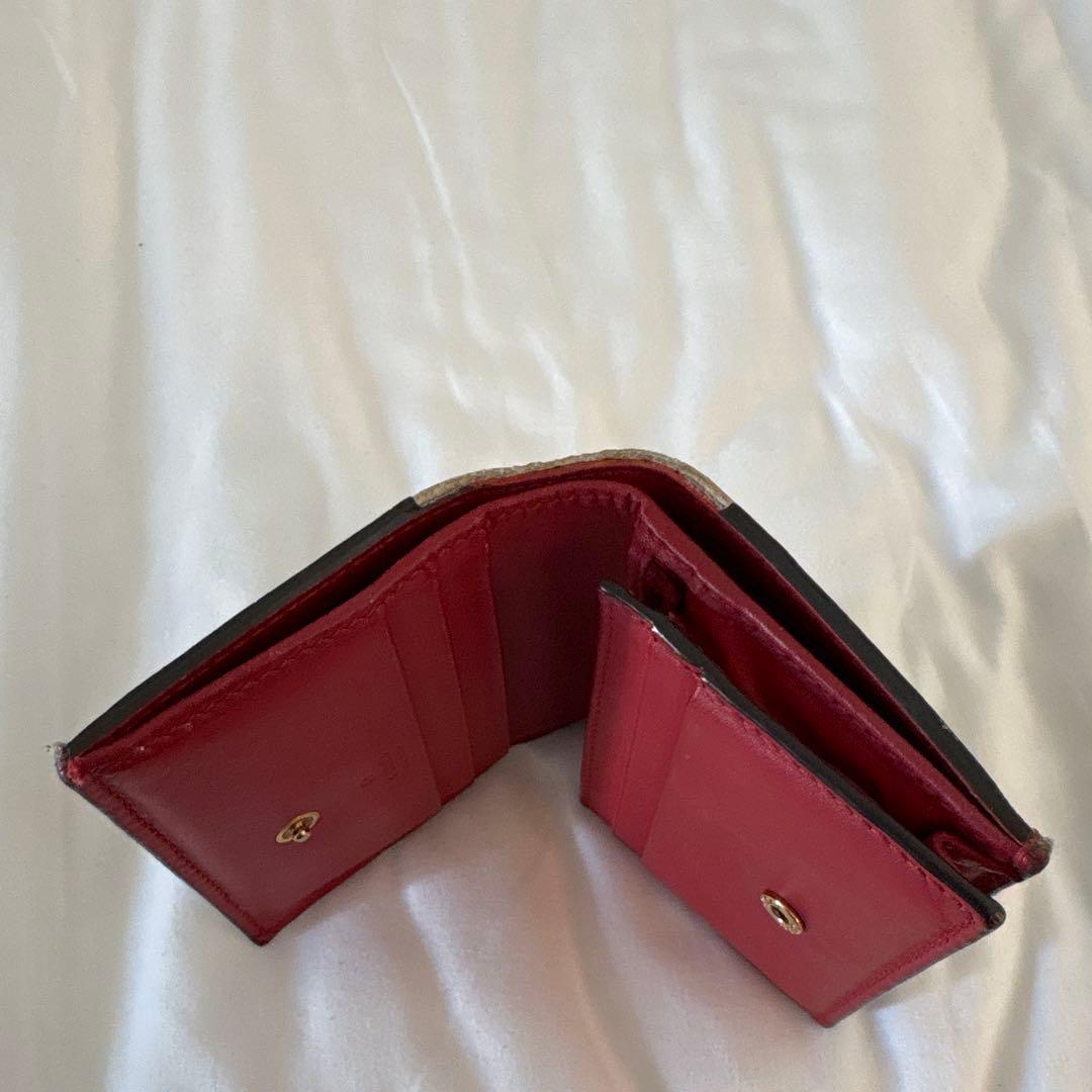 Gucci チェリー装飾 二つ折り財布明日までの販売です