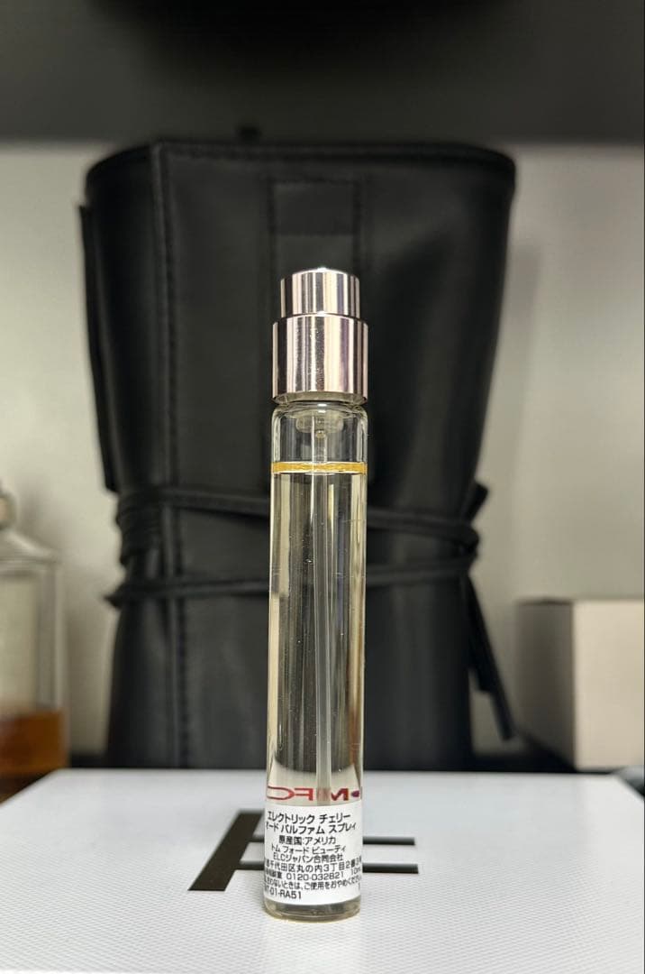 TOM FORD トムフォード エレクトリック チェリー 10ml