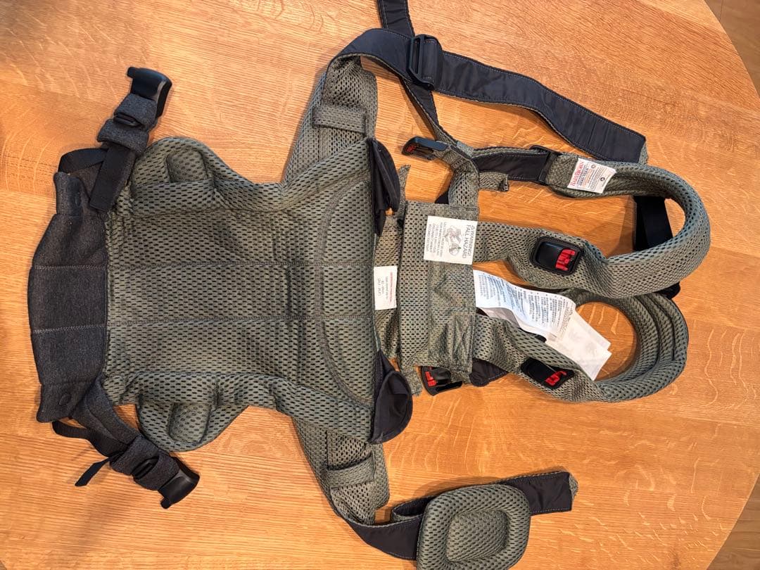 BABYBJORN 抱っこ紐 カーキメッシュ