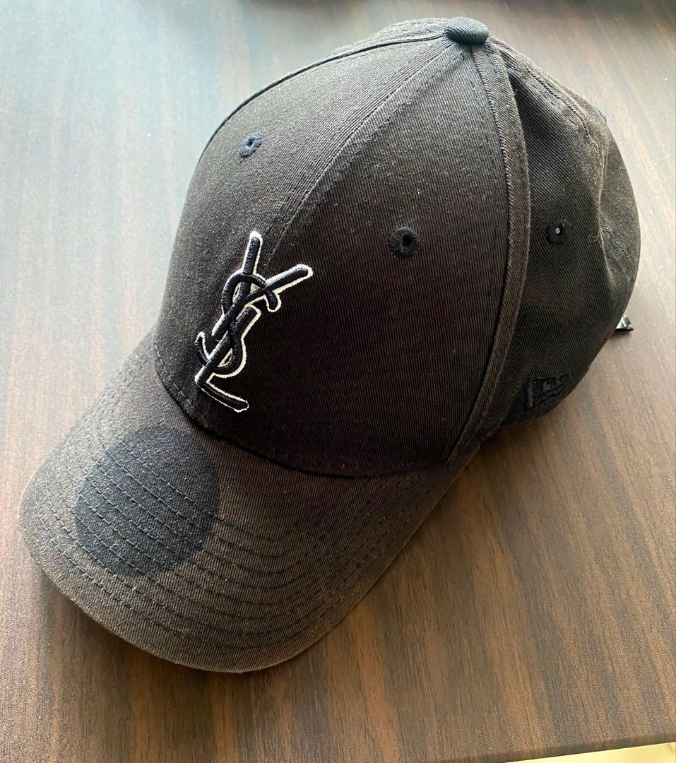 YSL イヴサンローラン ニューエラ モノグラム キャップ
