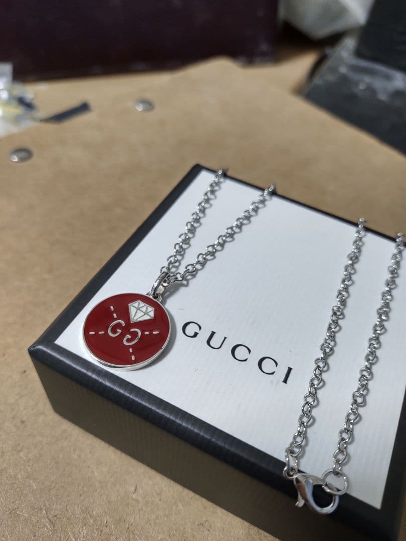 GUCCIグッチ シルバー925 GGゴーストダイヤモンドネックレス 高級感あり