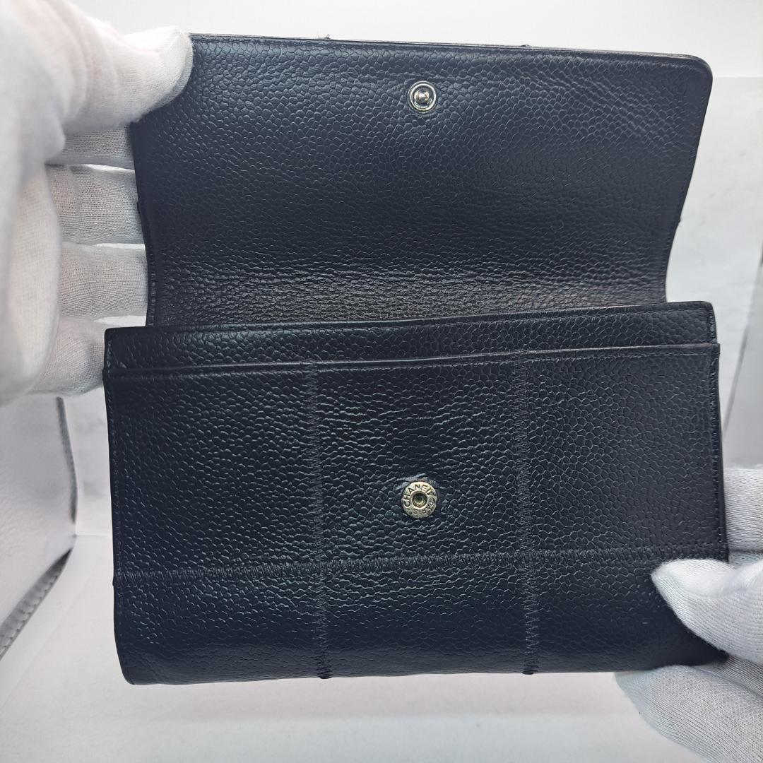 CHANEL　ワイルドステッチ　コンパクト　ブラック　二つ折り財布　財布
