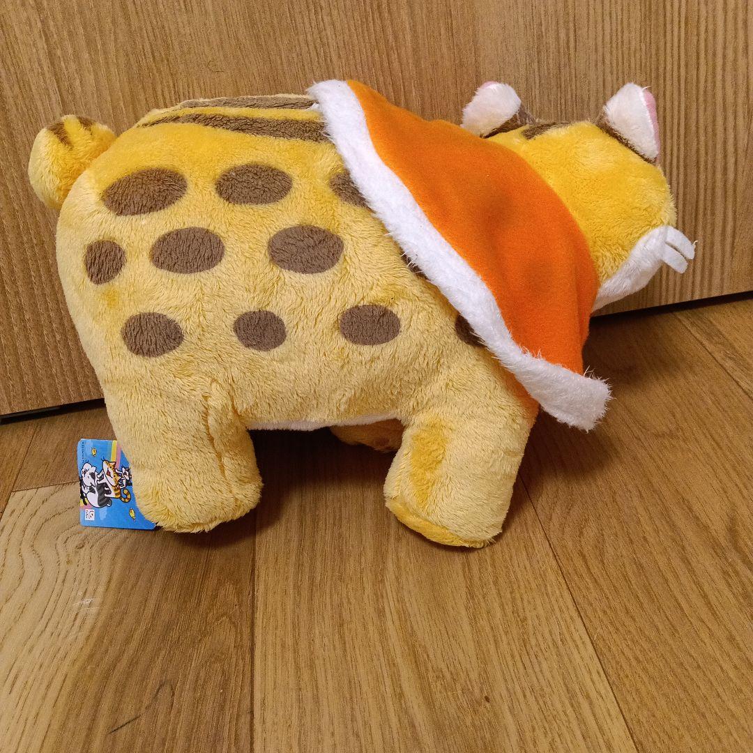 2種類　つみネコ　ぬいぐるみ　ケープBIGぬいぐるみ　黄　白　ブチ　紙タグ付き