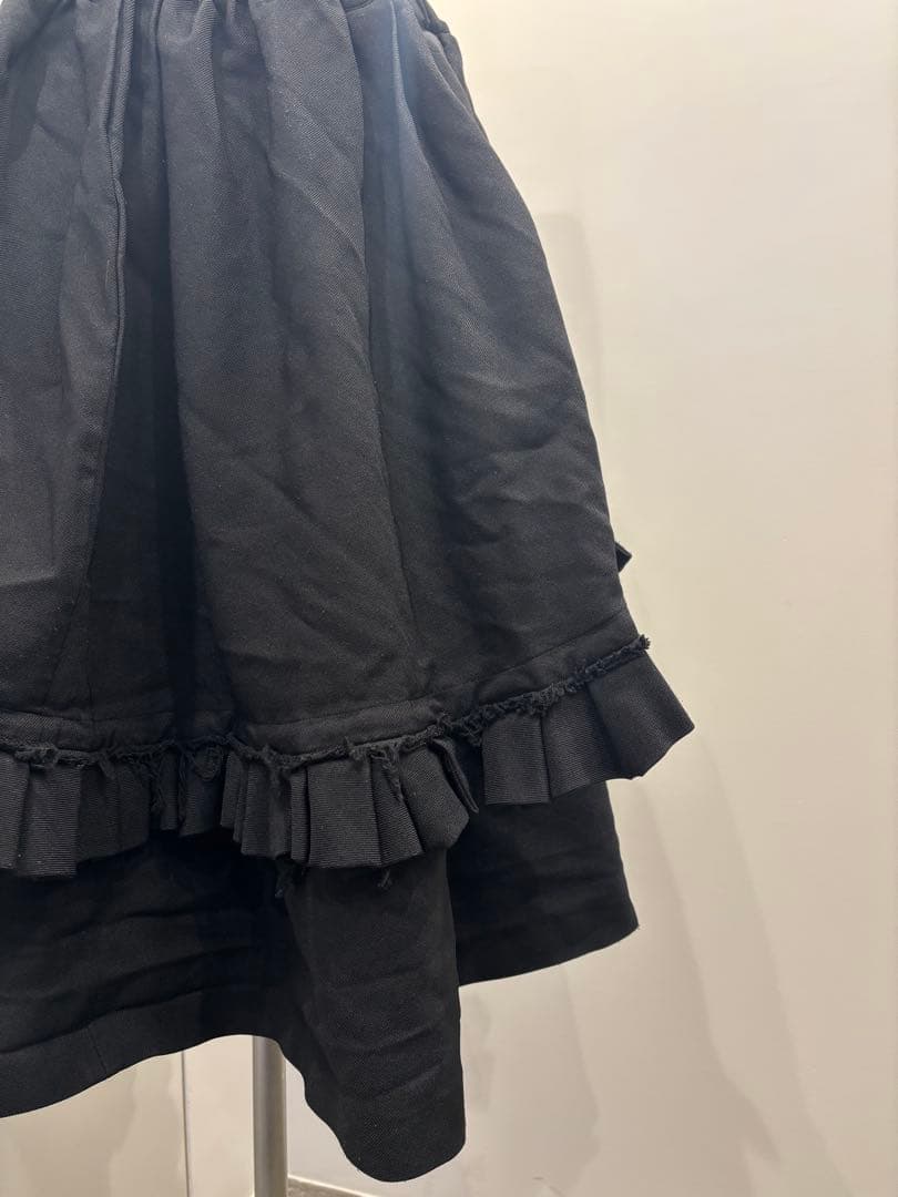 ［24AW］コムデギャルソンコムデギャルソン　ポリエステル縮絨フリルスカート