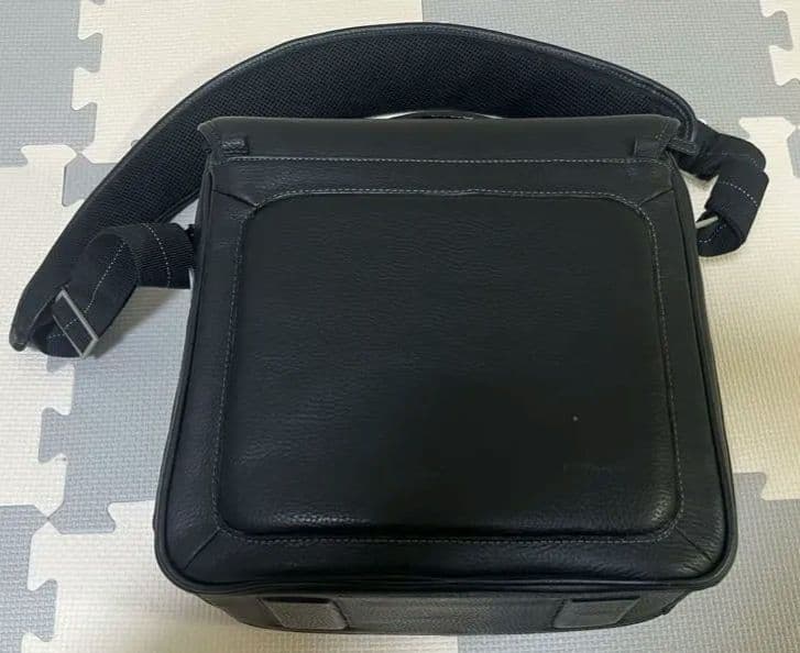 Nikon レーザーショルダーバック