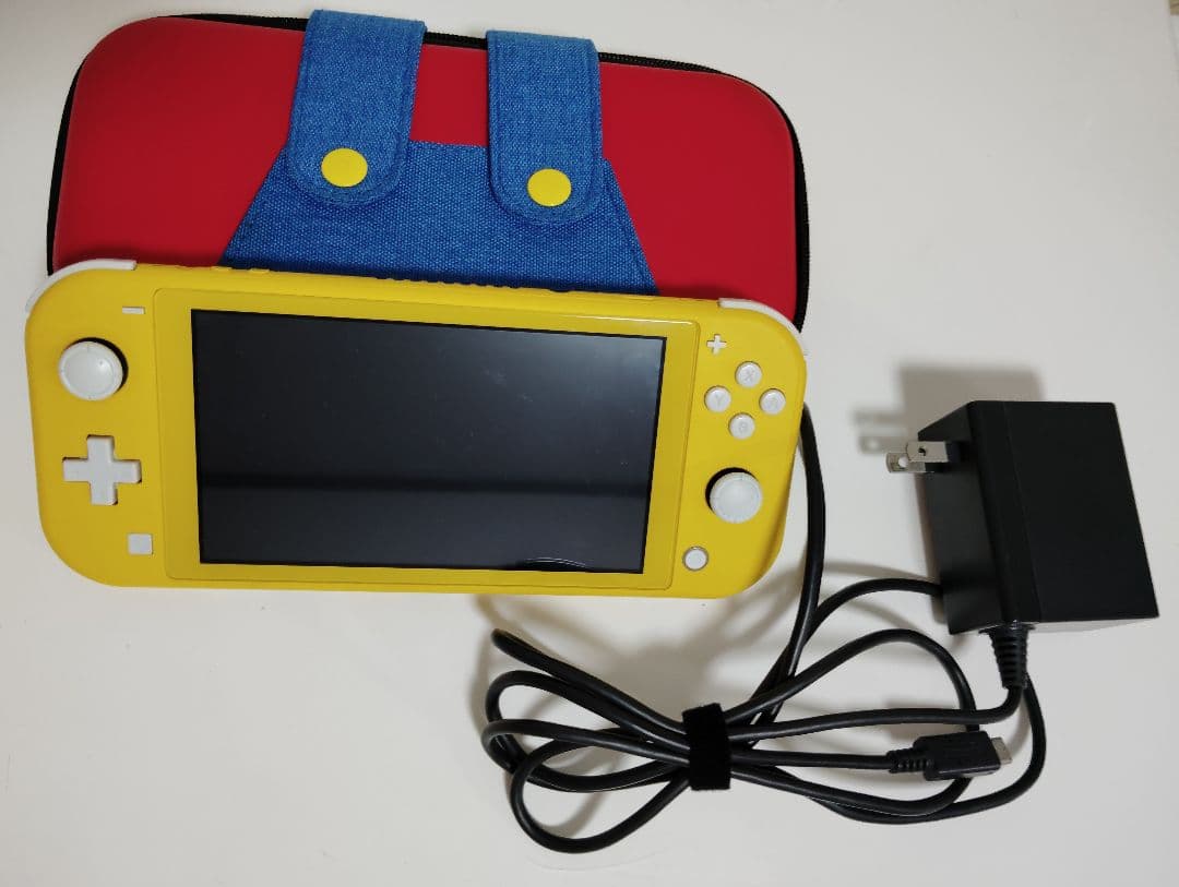 充電器ケース付Nintendo Switch Lite イエロー HDH-001