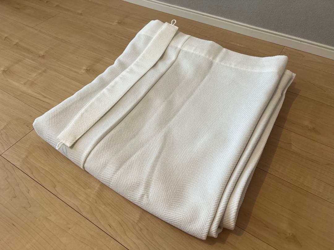 無印良品　ポリエステルシェニールヘリンボーン　ノンプリーツカーテン