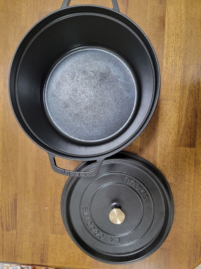 STAUB LA COCOTTE 鍋 28cm