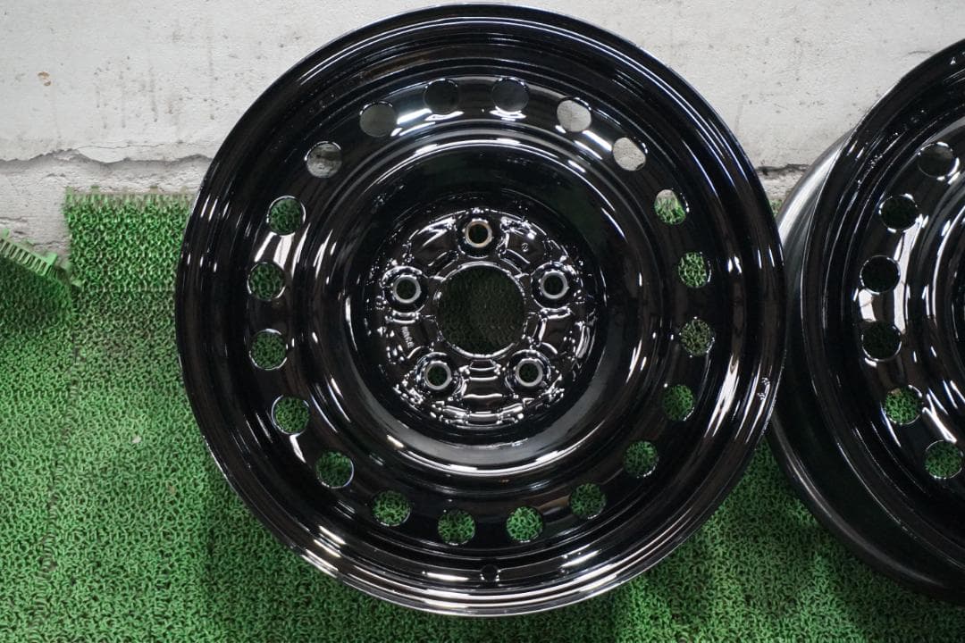 カスタムブラックエディション　ヴェゼル　ステップワゴン　WR-V　オデッセイ