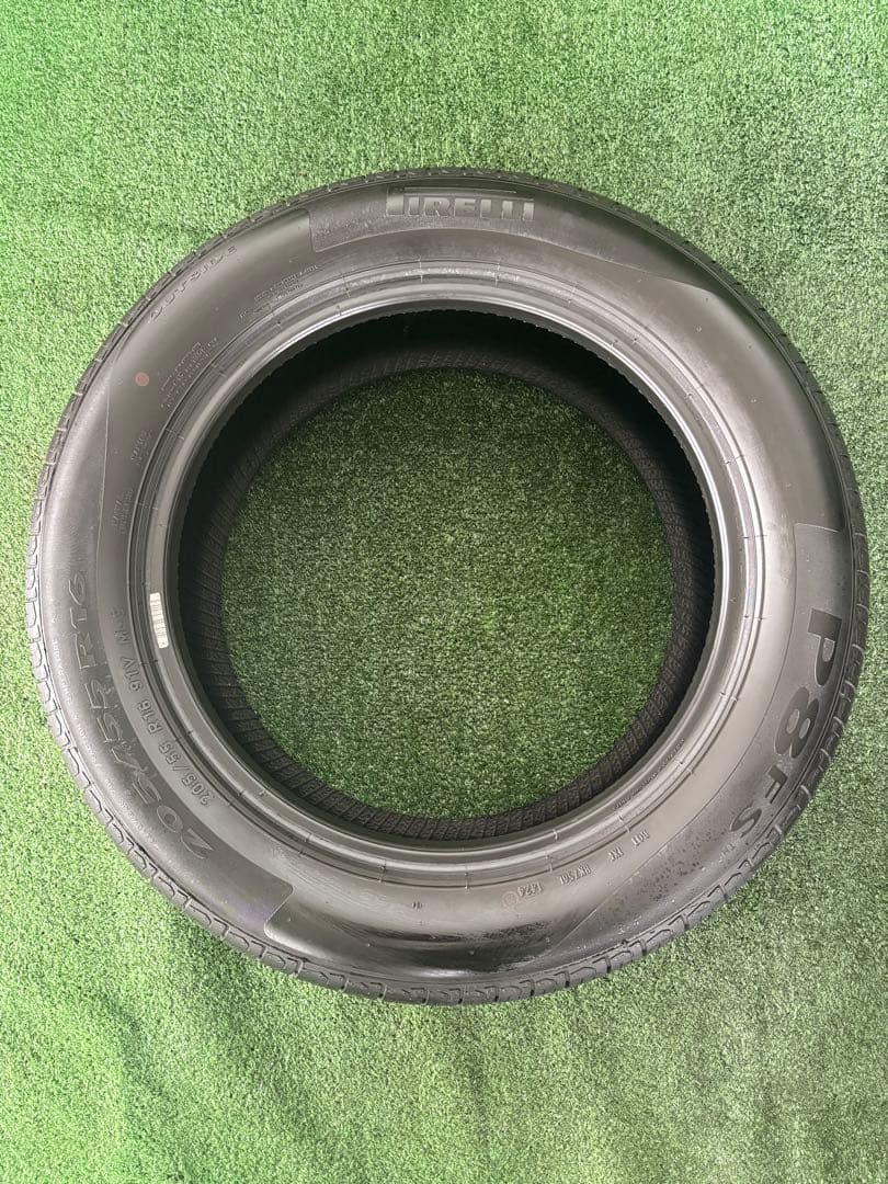 F154 - Pirelli P8 FS 205/55R16 91V 2024年