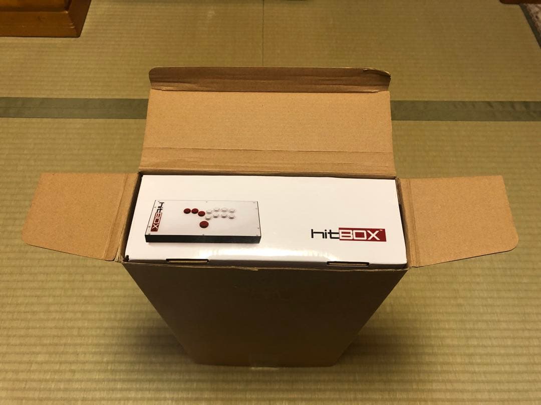 【即購入OK】hitbox ゲームコントローラー レバーレス 8ボタン