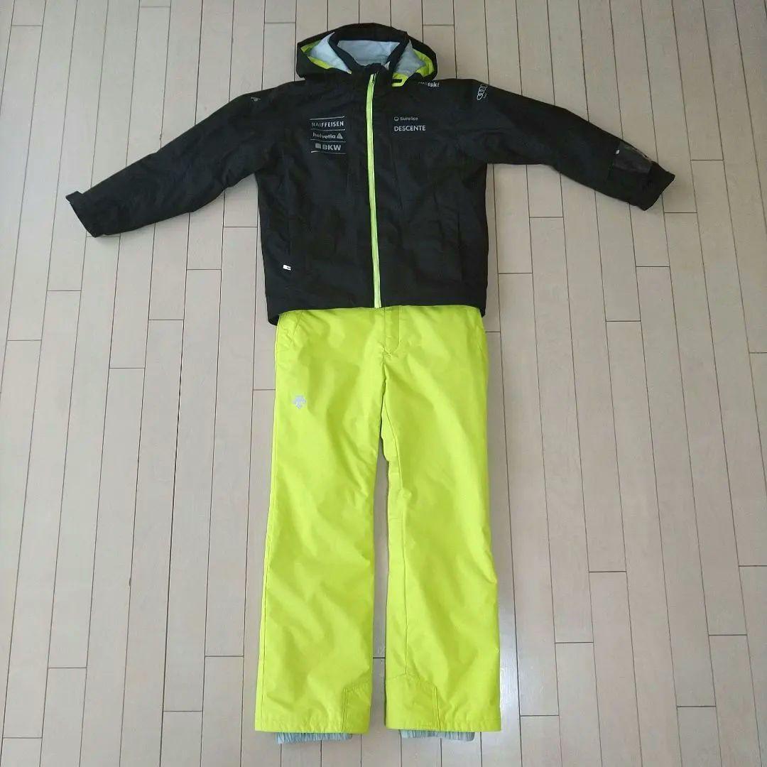 本日最終！ DESCENTE デサント 子供 スキーウェア 150 上下