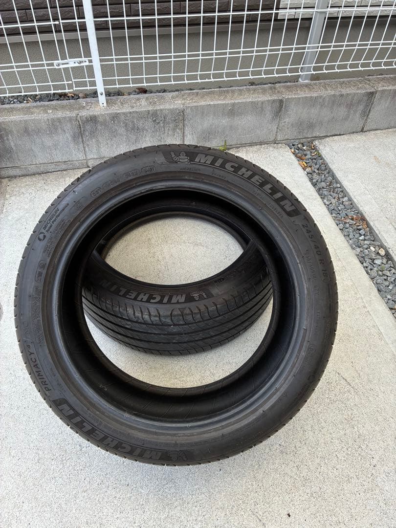 送料込み245/40r18ミシュラン　プライマシー4 2本セット